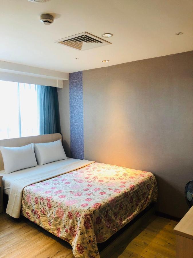 Jing Chech Hotel Kaohsiung Bagian luar foto